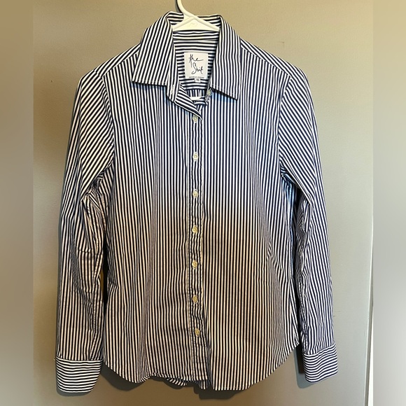 The Shirt by Rochelle Behrens Tops - Blue and White Striped Button-Up Shirt Size XS
